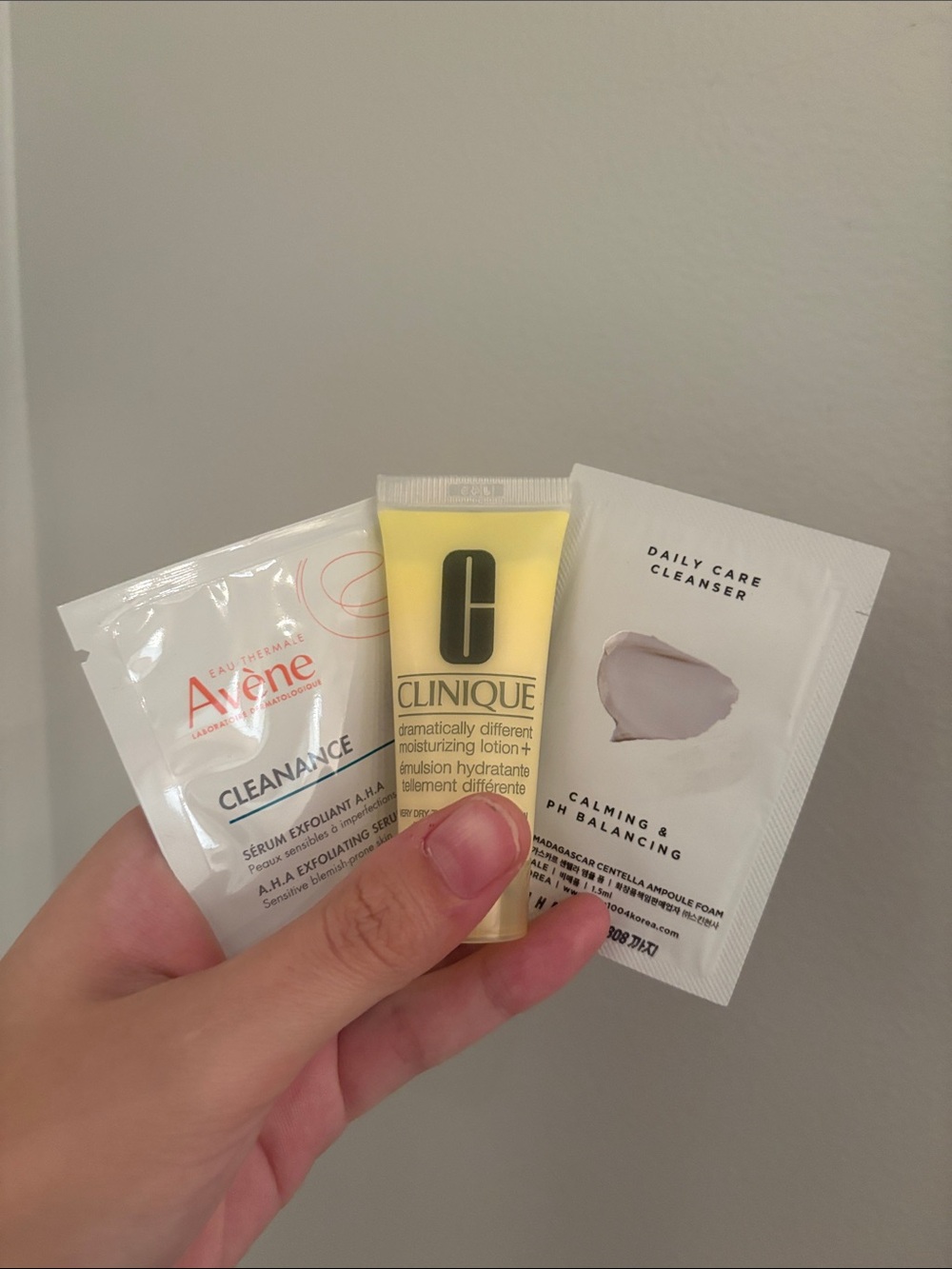 Beauty skincare sample bundle